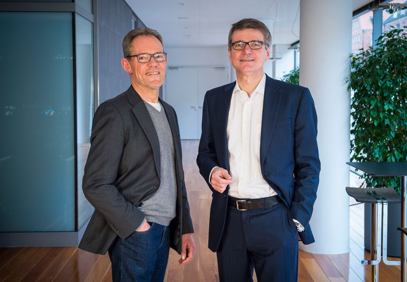 Prof. Dr. Klaus-Peter Wolf-Regett (stellvertretender Vorsitzender des Stiftungsvorstandes) und Max Schön (Vorsitzender des Stiftungsvorstandes)